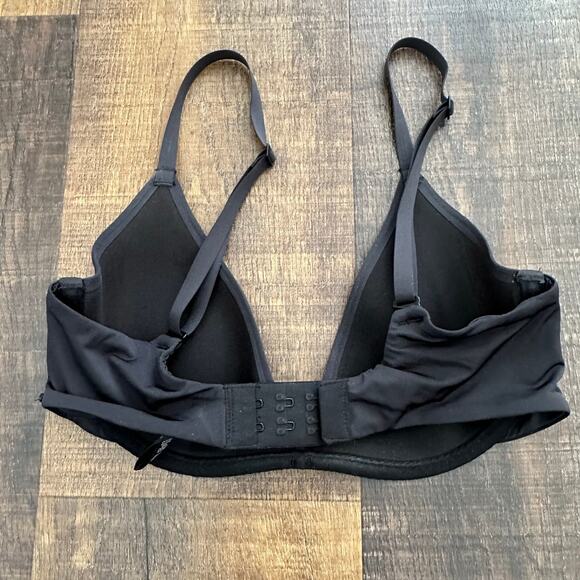 Skims Black Weightless Scoop Bra Size 32C - Picture 3 of 10